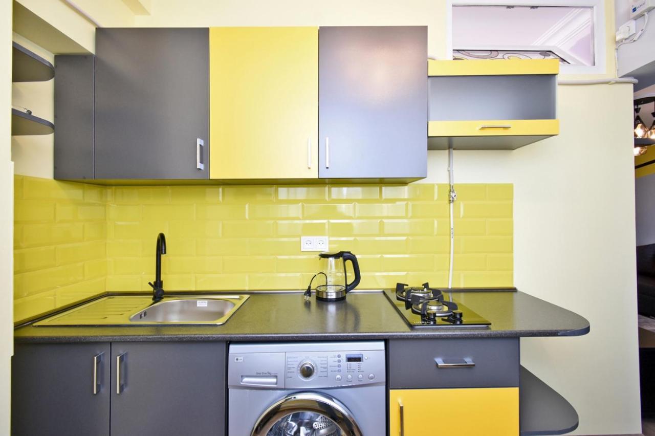 Positive Apartment In Center Of Yerevan City Kültér fotó